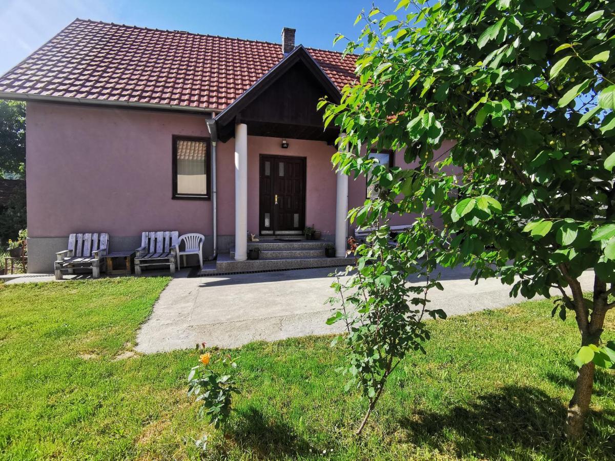 Apartmani La Grande Motte Vrdnik Zewnętrze zdjęcie