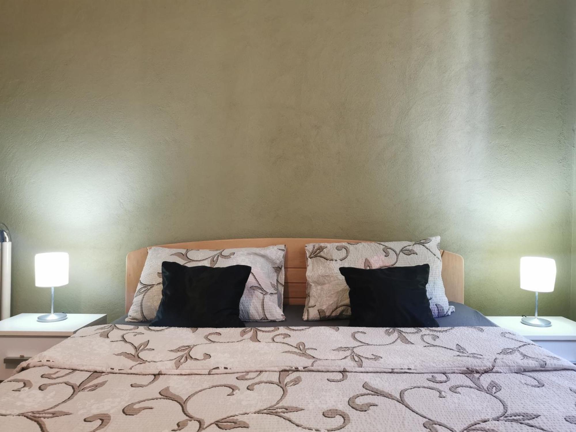 Apartmani La Grande Motte Vrdnik Zewnętrze zdjęcie